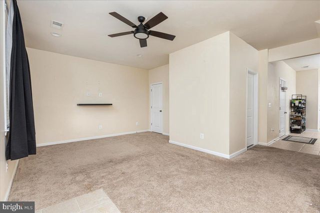 142 SEQUOIA DR, Winchester, VA 22602