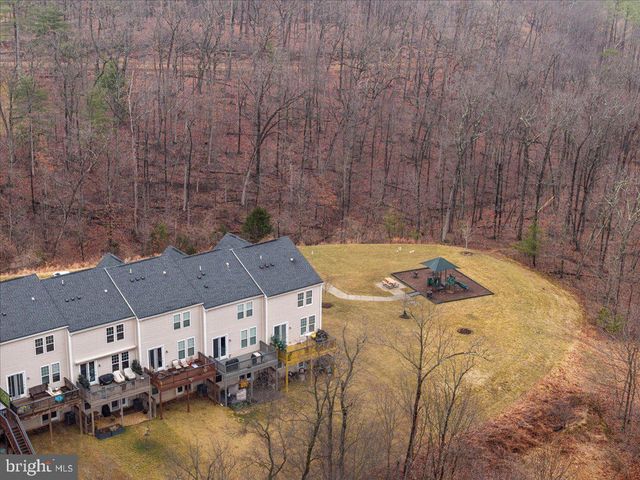 142 SEQUOIA DR, Winchester, VA 22602