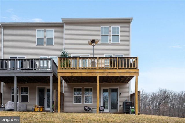 142 SEQUOIA DR, Winchester, VA 22602