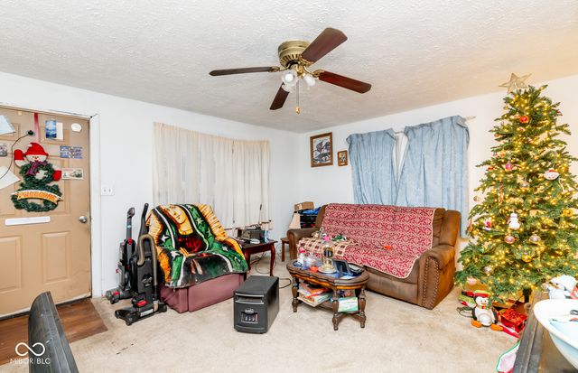 29 Newman Street, Scottsburg, IN 47170