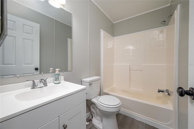 991 BAY COURT, Frostproof, FL 33843