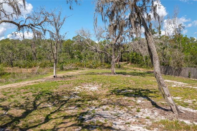 991 BAY COURT, Frostproof, FL 33843