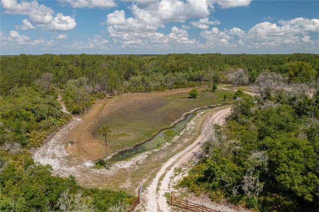 991 BAY COURT, Frostproof, FL 33843