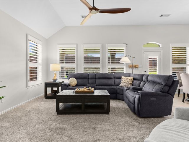 8156 Rock Elm Road, Fort Worth, TX 76131