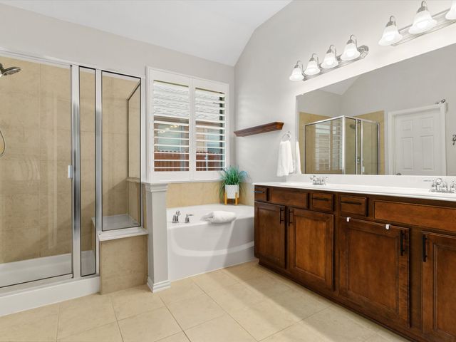 8156 Rock Elm Road, Fort Worth, TX 76131