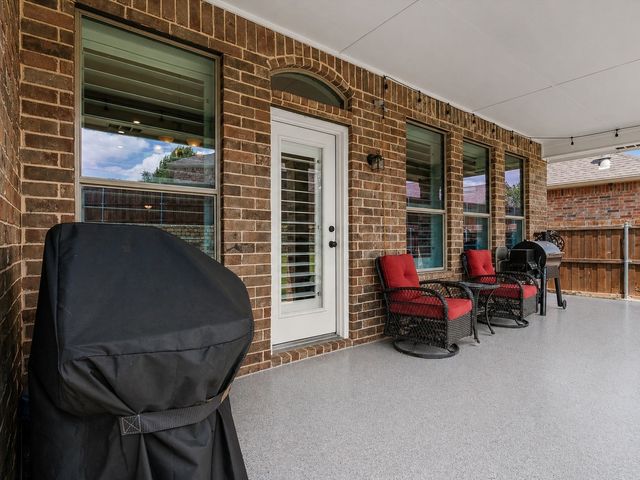 8156 Rock Elm Road, Fort Worth, TX 76131