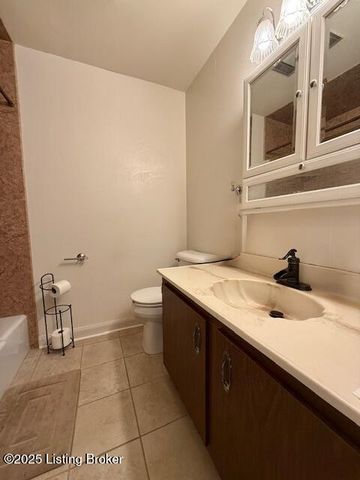 858 Shrewsbury Rd, Leitchfield, KY 42754