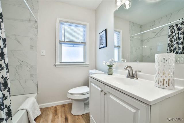 245 McKinley Avenue, Amherst, NY 14221