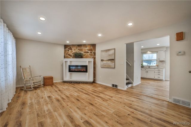 245 McKinley Avenue, Amherst, NY 14221