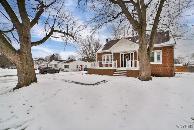 245 McKinley Avenue, Amherst, NY 14221