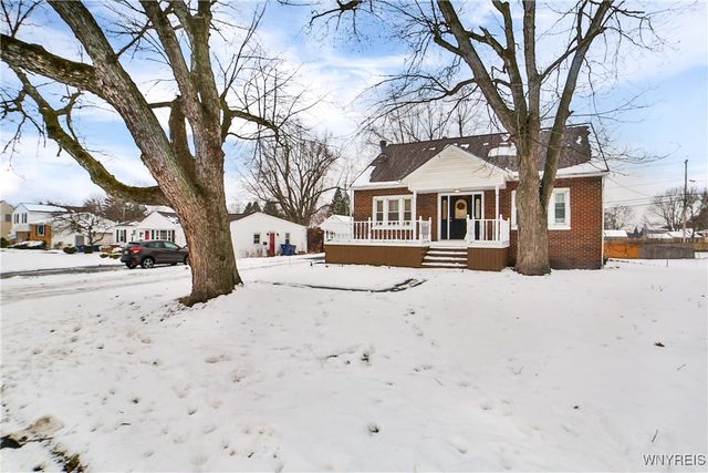 245 McKinley Avenue, Amherst, NY 14221