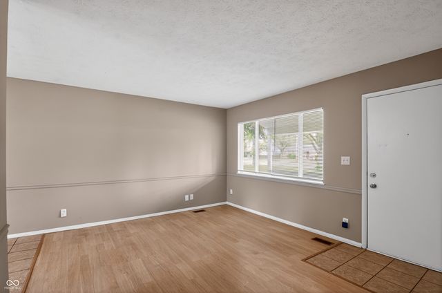 3908 N Mitthoefer Road, Indianapolis, IN 46235