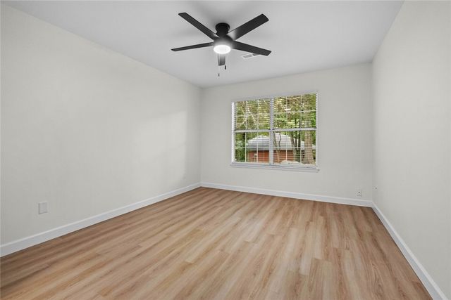 2072 N Kantz Lane, Fayetteville, AR 72703