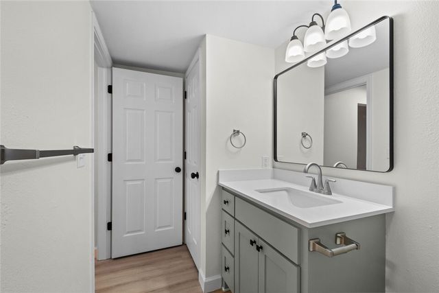 2072 N Kantz Lane, Fayetteville, AR 72703