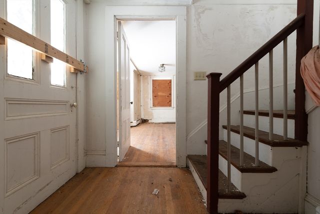 131 Wellesley Street, Weston, MA 02493