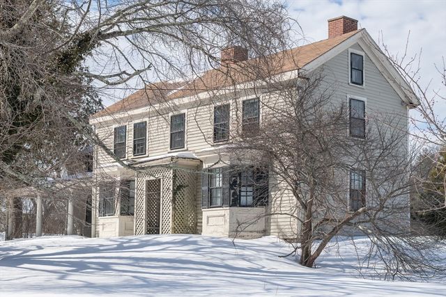 131 Wellesley Street, Weston, MA 02493