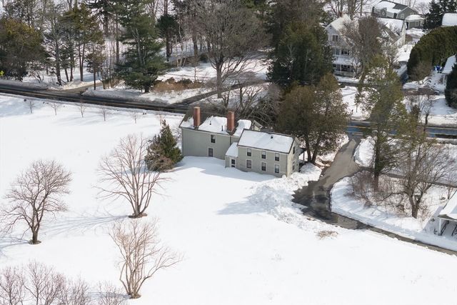 131 Wellesley Street, Weston, MA 02493
