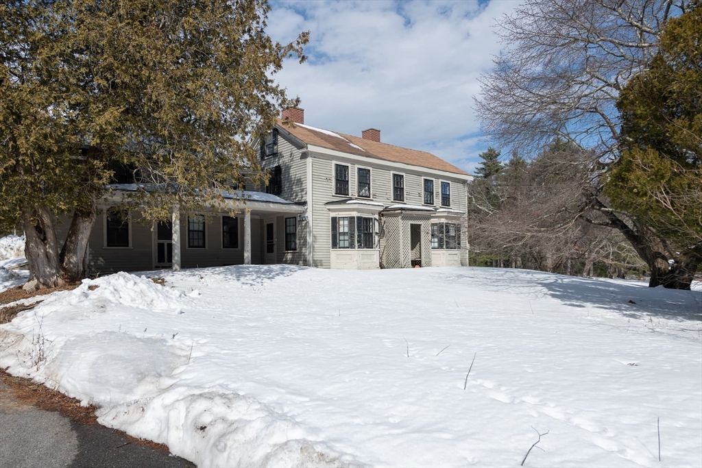 131 Wellesley Street, Weston, MA 02493