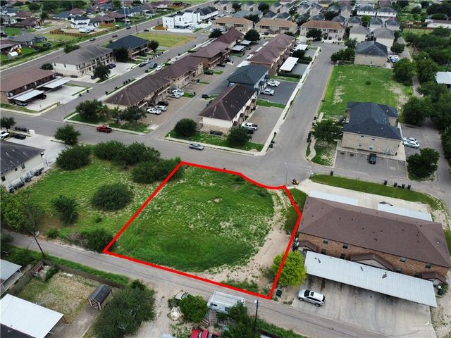 3300 Hill Crest Drive, Mission, TX 78573