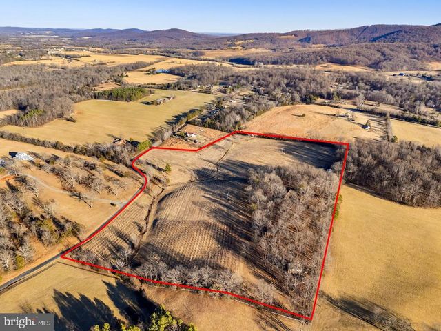 4500 WINERY LN, Barboursville, VA 22923