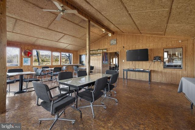 4500 WINERY LN, Barboursville, VA 22923