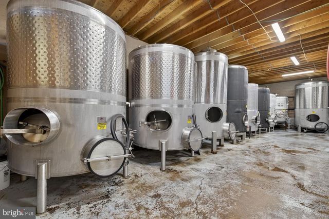 4500 WINERY LN, Barboursville, VA 22923