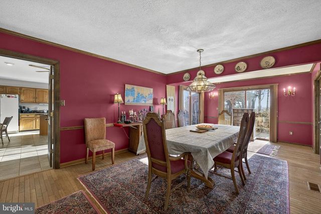 4500 WINERY LN, Barboursville, VA 22923