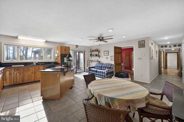 4500 WINERY LN, Barboursville, VA 22923