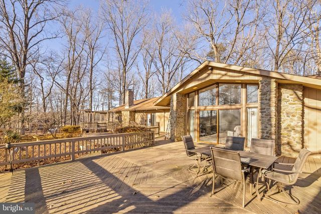 4500 WINERY LN, Barboursville, VA 22923