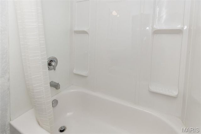 711 Erskine Avenue, Unincorporated, MO 63125