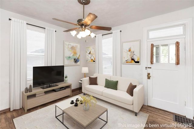 711 Erskine Avenue, Unincorporated, MO 63125