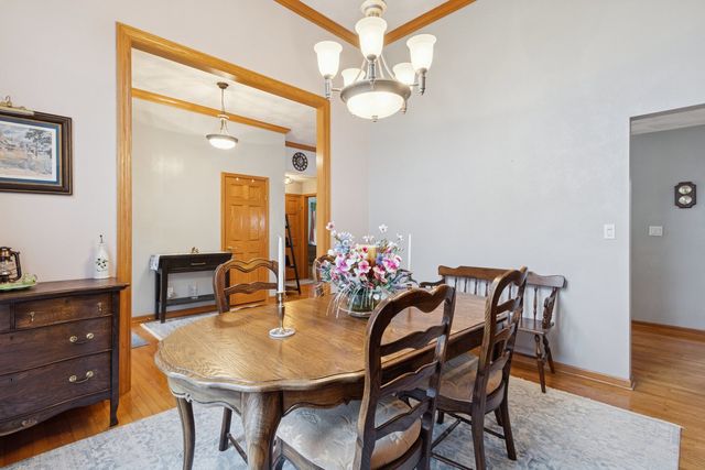 638 Merrion Road, Roscoe, IL 61073