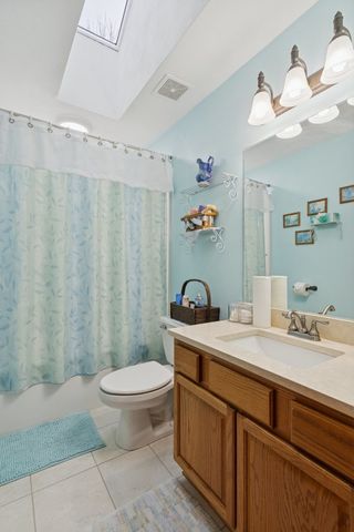 638 Merrion Road, Roscoe, IL 61073