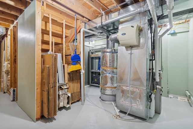 638 Merrion Road, Roscoe, IL 61073