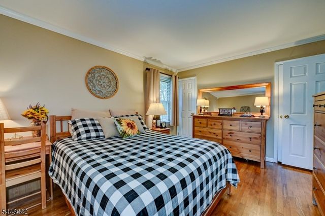 102 Tomahawk Trl, Sparta Twp., NJ 07871
