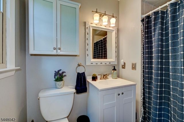 102 Tomahawk Trl, Sparta Twp., NJ 07871