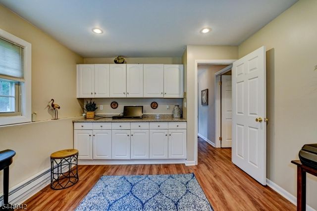 102 Tomahawk Trl, Sparta Twp., NJ 07871