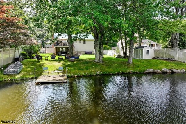 102 Tomahawk Trl, Sparta Twp., NJ 07871