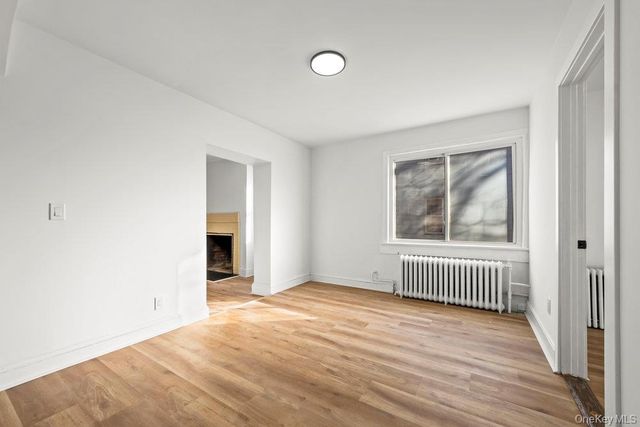 22 Chestnut Place, Mount Vernon, NY 10553