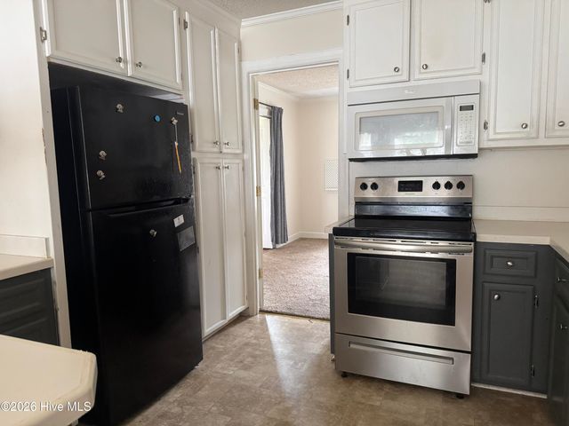 203 Walden Woods Drive, Murfreesboro, NC 27855