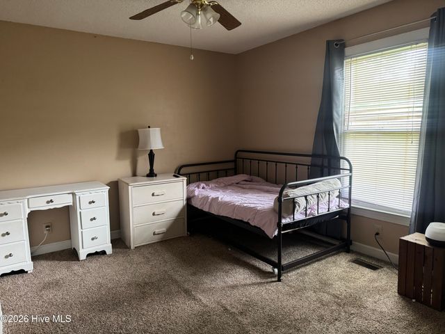 203 Walden Woods Drive, Murfreesboro, NC 27855