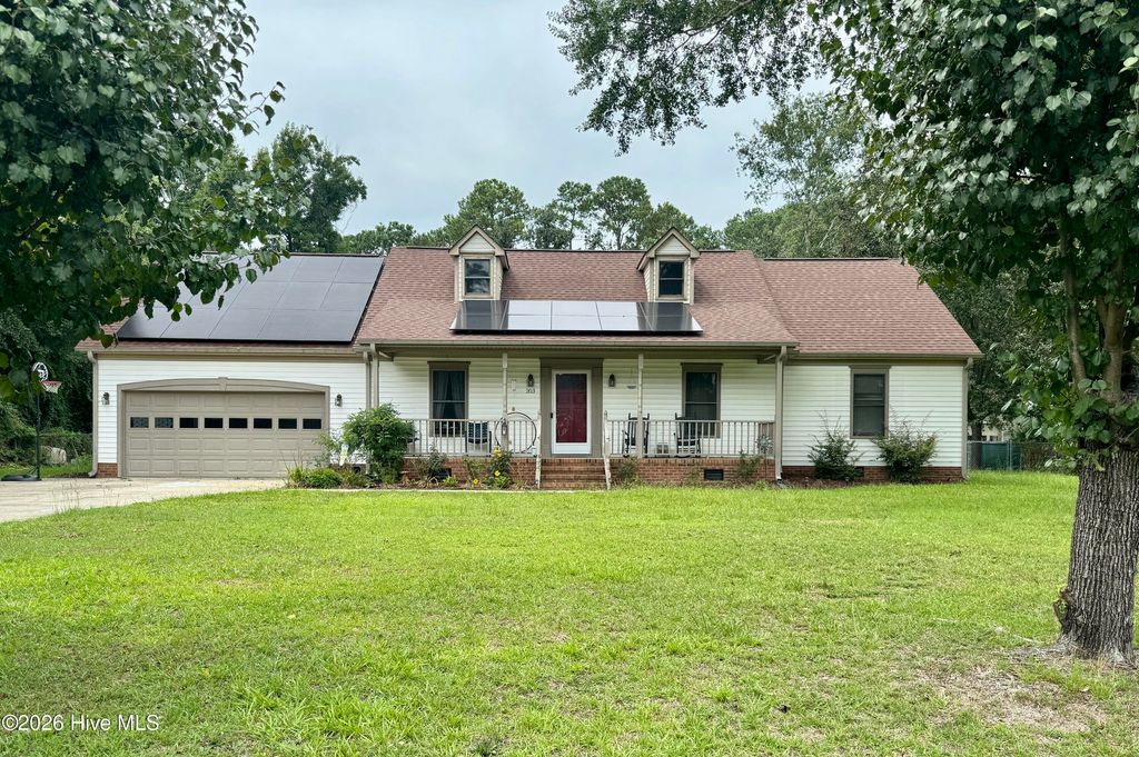 203 Walden Woods Drive, Murfreesboro, NC 27855