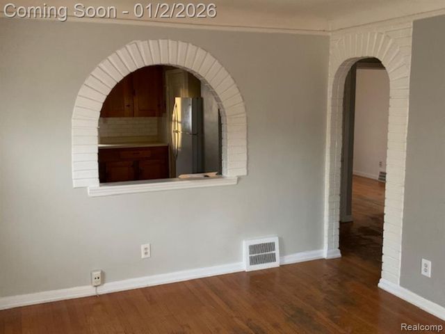 22059 Firwood Avenue, Eastpointe, MI 48021