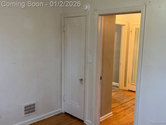 22059 Firwood Avenue, Eastpointe, MI 48021