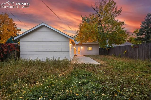 1213 N Prospect Street, Colorado Springs, CO 80903