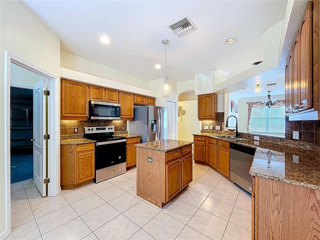 27509 EDENFIELD DRIVE, Wesley Chapel, FL 33544