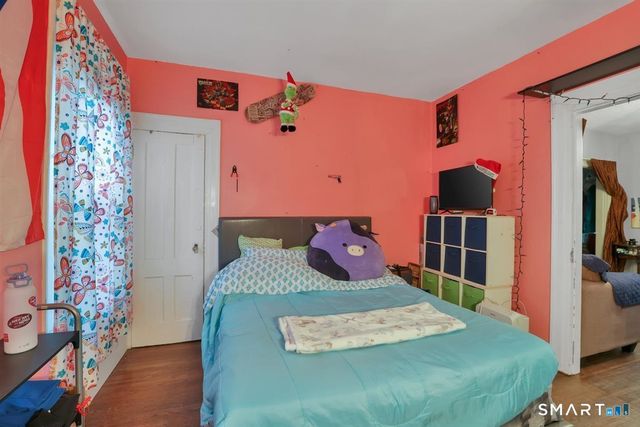 23 Summer Street, Waterbury, CT 06704