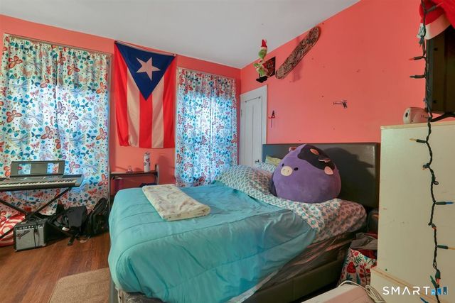 23 Summer Street, Waterbury, CT 06704