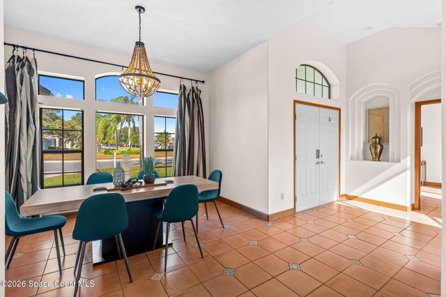 510 Lake Victoria Circle, Melbourne, FL 32940