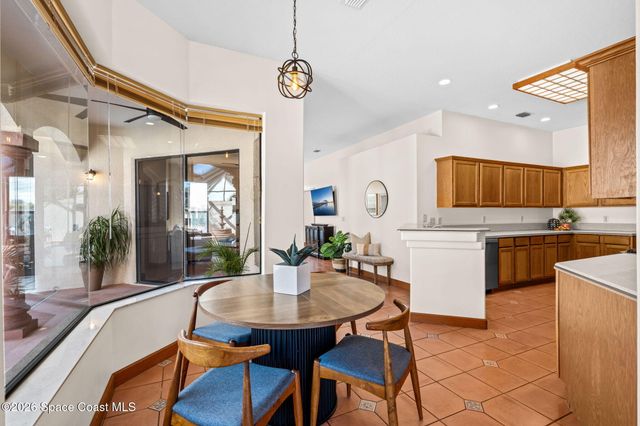 510 Lake Victoria Circle, Melbourne, FL 32940